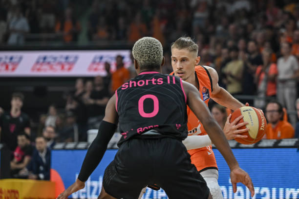 关键时刻 关键时刻